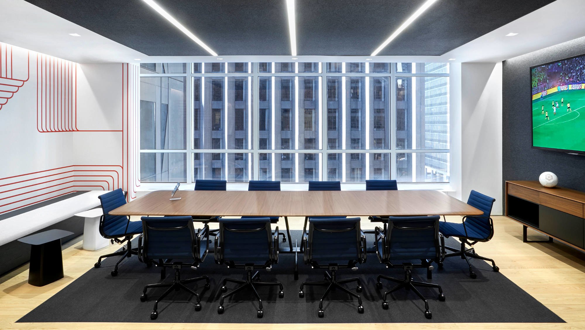 Primo Orpilla: czy twoje biuro jest gotowe na cyfrowych nomadów? [WYWIAD]