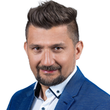 portret Piotr Sprzęczk